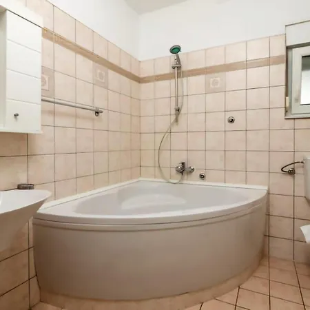 Ferienhaus Family Friendly House With A Swimming Pool Icici, Opatija - 25227 Ičići