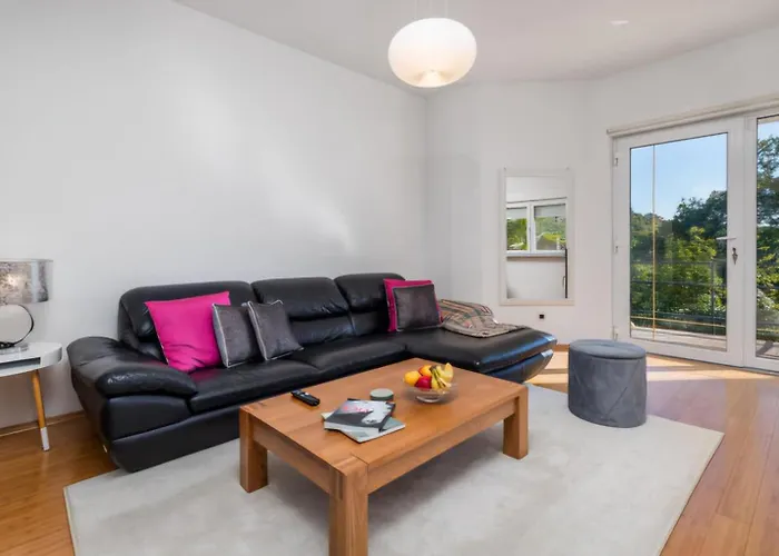 Family Friendly House With A Swimming Pool Icici, Opatija - 25227 *