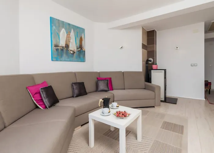 Family Friendly House With A Swimming Pool Icici, Opatija - 25227 *